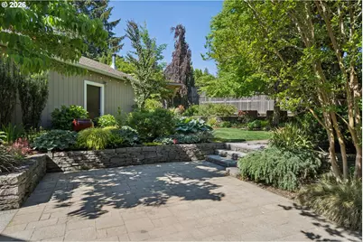 905 SE 71st Ave, Portland, OR 97215 - Photo 38