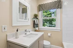 905 SE 71st Ave, Portland, OR 97215 - Photo 26