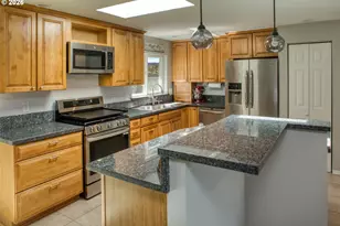 19619 SE 264th, Covington, WA 98042 - Photo 4