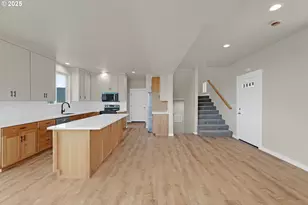 845 Forest Heights St, Sutherlin, OR 97479 - Photo 14