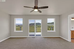 845 Forest Heights St, Sutherlin, OR 97479 - Photo 16