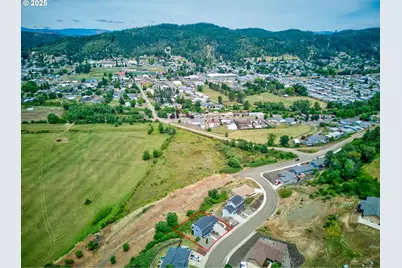 845 Forest Heights St, Sutherlin, OR 97479 - Photo 38