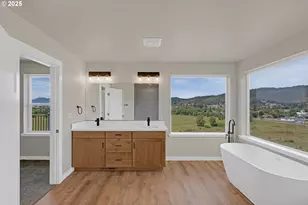 845 Forest Heights St, Sutherlin, OR 97479 - Photo 22