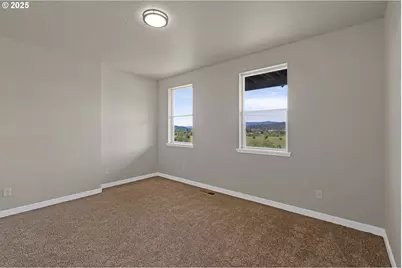 845 Forest Heights St, Sutherlin, OR 97479 - Photo 24