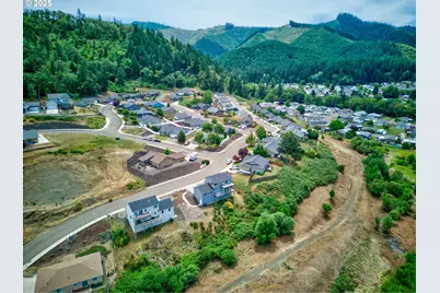 845 Forest Heights St, Sutherlin, OR 97479 - Photo 42