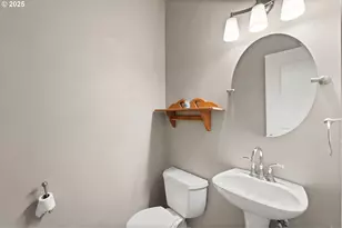 2721 La Darrah St, Eugene, OR 97404 - Photo 22