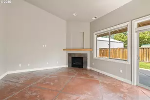 2721 La Darrah St, Eugene, OR 97404 - Photo 12