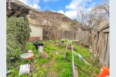 78 Main St, Wishram, WA 98673 - Photo 4