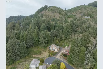 108 Sea Crest Ct, Otter Rock, OR 97369 - Photo 42