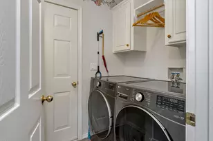 869 E 9th Ct, Lafayette, OR 97127 - Photo 28