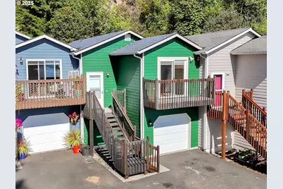 1362 Olney Ave, Astoria, OR 97103 - Photo 1