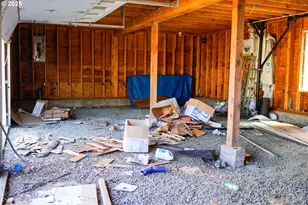 815 E Ave, Powers, OR 97466 - Photo 28