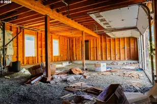 815 E Ave, Powers, OR 97466 - Photo 32