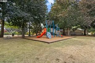 2846 SW Faith Ct, Troutdale, OR 97060 - Photo 42