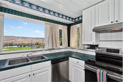1511 Quinton St, The Dalles, OR 97058 - Photo 6
