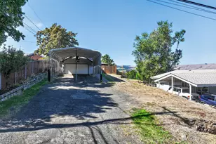 1511 Quinton St, The Dalles, OR 97058 - Photo 2