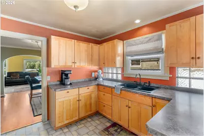 110 E Broadway St, Goldendale, WA 98620 - Photo 4