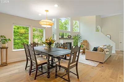 431 SW Colony Dr, Portland, OR 97219 - Photo 8