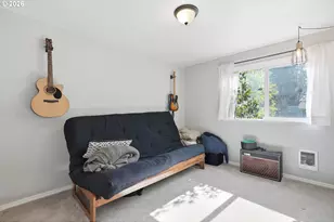 823 SE Polaris Ct, Bend, OR 97702 - Photo 20