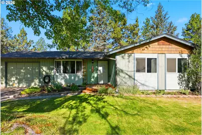 823 SE Polaris Ct, Bend, OR 97702 - Photo 2