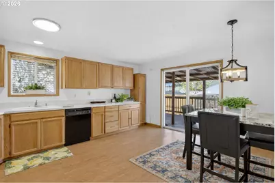 13218 NE 24th St, Vancouver, WA 98684 - Photo 4