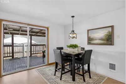 13218 NE 24th St, Vancouver, WA 98684 - Photo 10