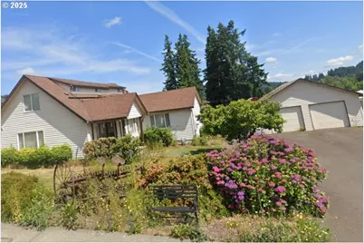 11885 SE Summers Ln, Clackamas, OR 97015 - Photo 1