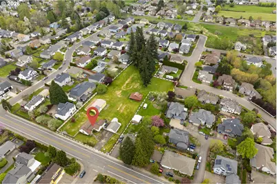 11885 SE Summers Ln, Clackamas, OR 97015 - Photo 6