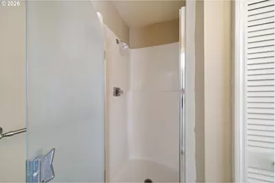 6442 SE 131st Ave, Portland, OR 97236 - Photo 18