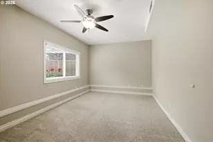 6442 SE 131st Ave, Portland, OR 97236 - Photo 10