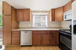 6442 SE 131st Ave, Portland, OR 97236 - Photo 6