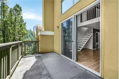 839 SW Broadway Dr #74, Portland, OR 97201 - Photo 14