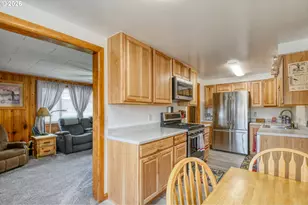 780 W Riverside St, Heppner, OR 97836 - Photo 18