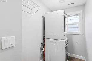 8209 SE 69th Ave, Portland, OR 97206 - Photo 16