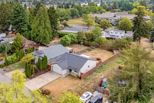 2080 SE Currin Ln, Hillsboro, OR 97123 - Photo 26