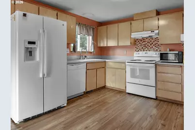 2080 SE Currin Ln, Hillsboro, OR 97123 - Photo 6