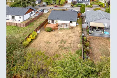 2080 SE Currin Ln, Hillsboro, OR 97123 - Photo 28