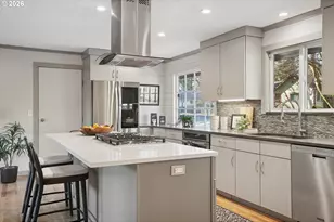 830 NE 172nd Ave, Portland, OR 97230 - Photo 6