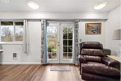 2132 W 14th Ct, Eugene, OR 97402 - Photo 12