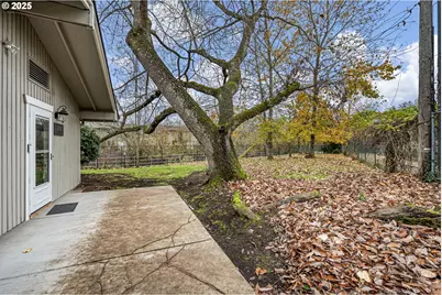 2132 W 14th Ct, Eugene, OR 97402 - Photo 26