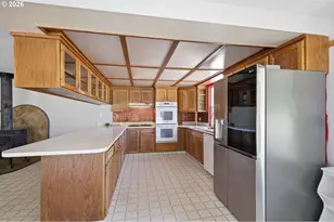 8820 North Fork Siuslaw Rd, Florence, OR 97439 - Photo 10