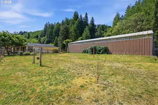 8820 North Fork Siuslaw Rd, Florence, OR 97439 - Photo 34