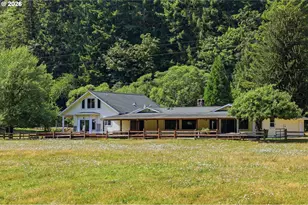 8820 North Fork Siuslaw Rd, Florence, OR 97439 - Photo 4
