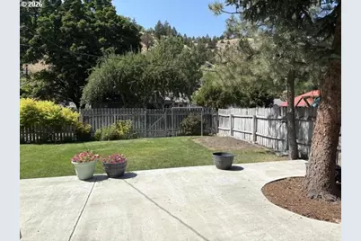 403 S Canyon Blvd, John Day, OR 97845 - Photo 30