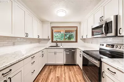 580 SE 5th Ave, Canby, OR 97013 - Photo 10