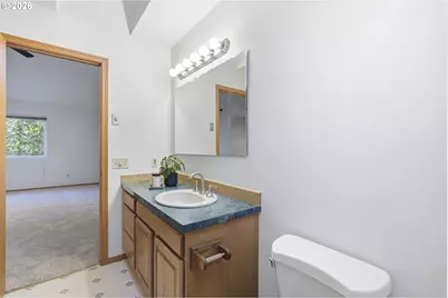 9500 SW Washington Dr, Portland, OR 97223 - Photo 32