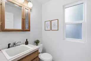 9500 SW Washington Dr, Portland, OR 97223 - Photo 22