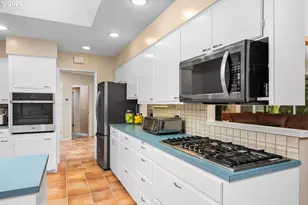 9070 SW Howatt St, Portland, OR 97225 - Photo 16