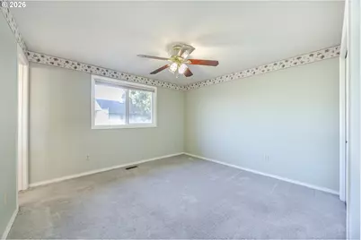 689 68th Pl, Springfield, OR 97478 - Photo 30