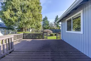 689 68th Pl, Springfield, OR 97478 - Photo 40